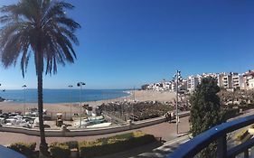 Beachfront Apartment With Private Parking